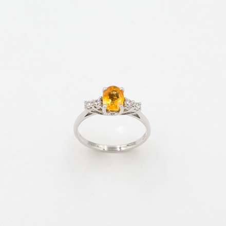 แหวนเงินฝังพลอย Yellow Sapphire