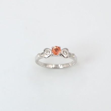 แหวนเงินหัวพลอย Orange Songea Sapphire